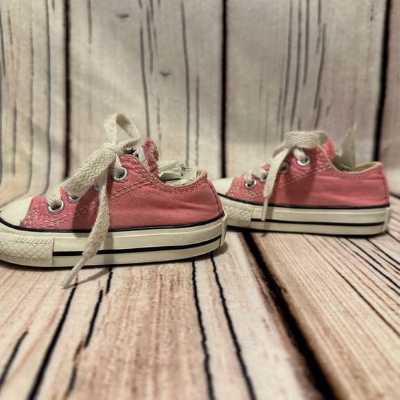 Converse little kids pink all star shoes size 3 - Picture 7 of 9